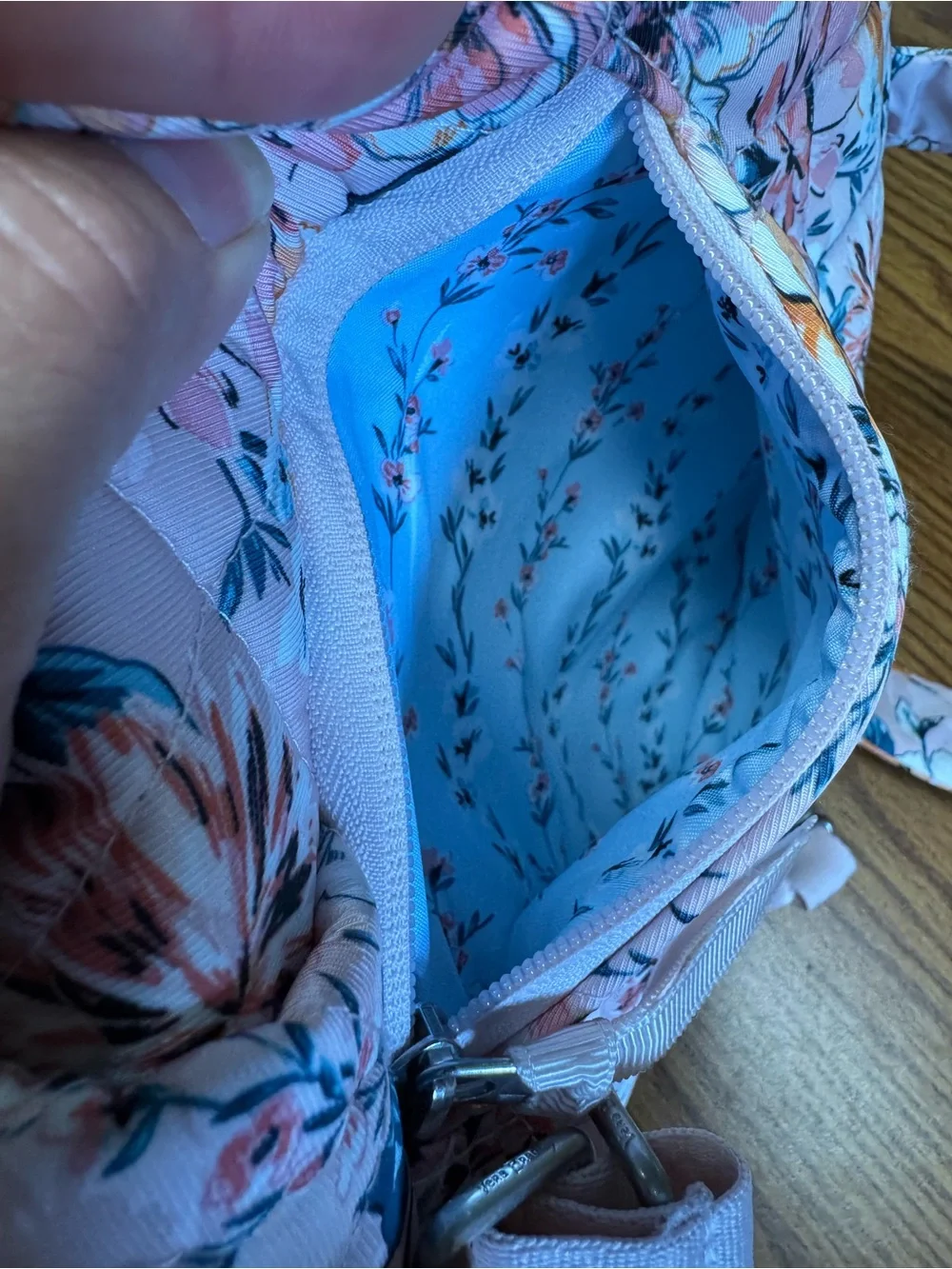 Like new! Vera Bradley Convertible Small Backpack
